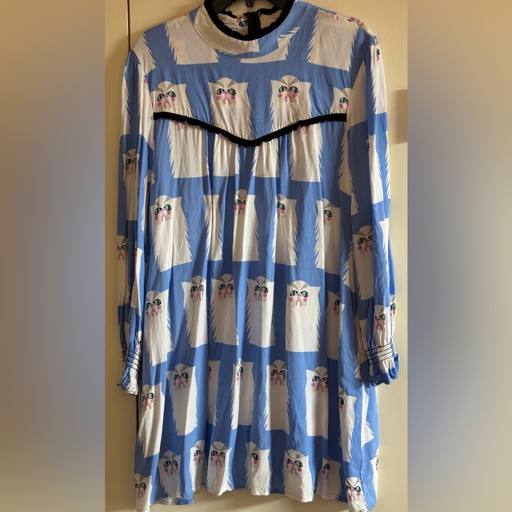 Nooworks Blue and White Cat Print Long Sleeve Dress